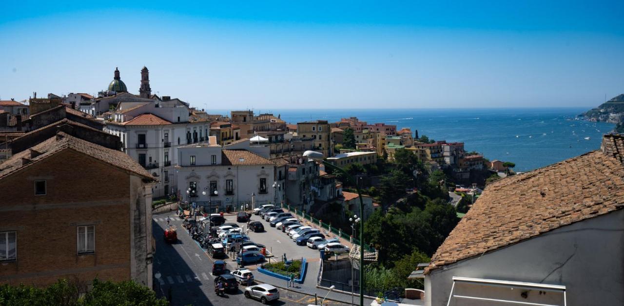 ---5 Minutes From The Sea ---Panorama And A-C Panzió Vietri Kültér fotó